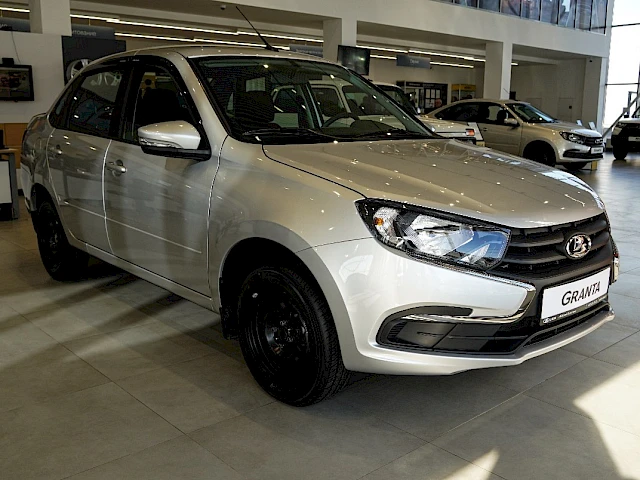 LADA Granta в салоне Лада Авто-Белогорье